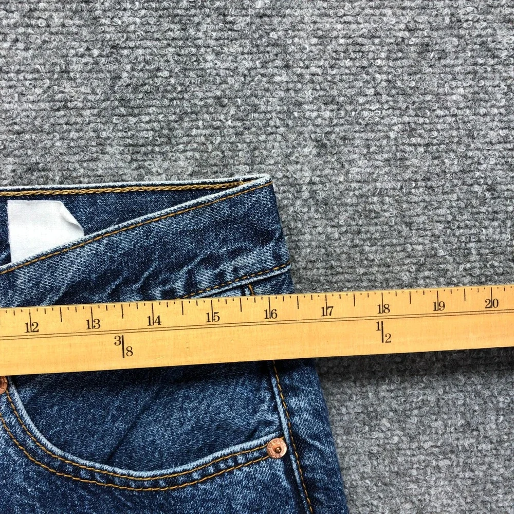 Levis 501 Mens Original Fit Straight Leg Blue Denim Jeans 32x32 Medium Wash